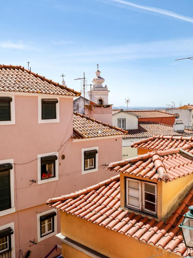 Alfama Terrace * Lisbon